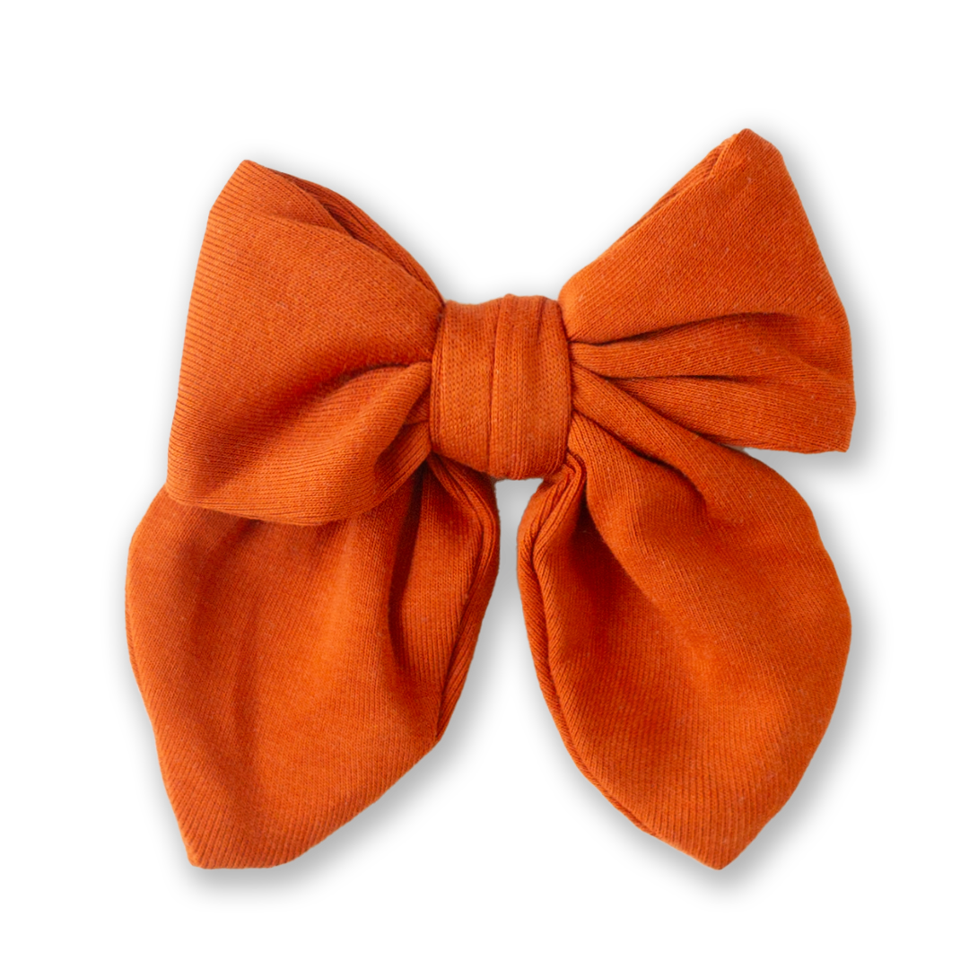 Monarch Medium Bow