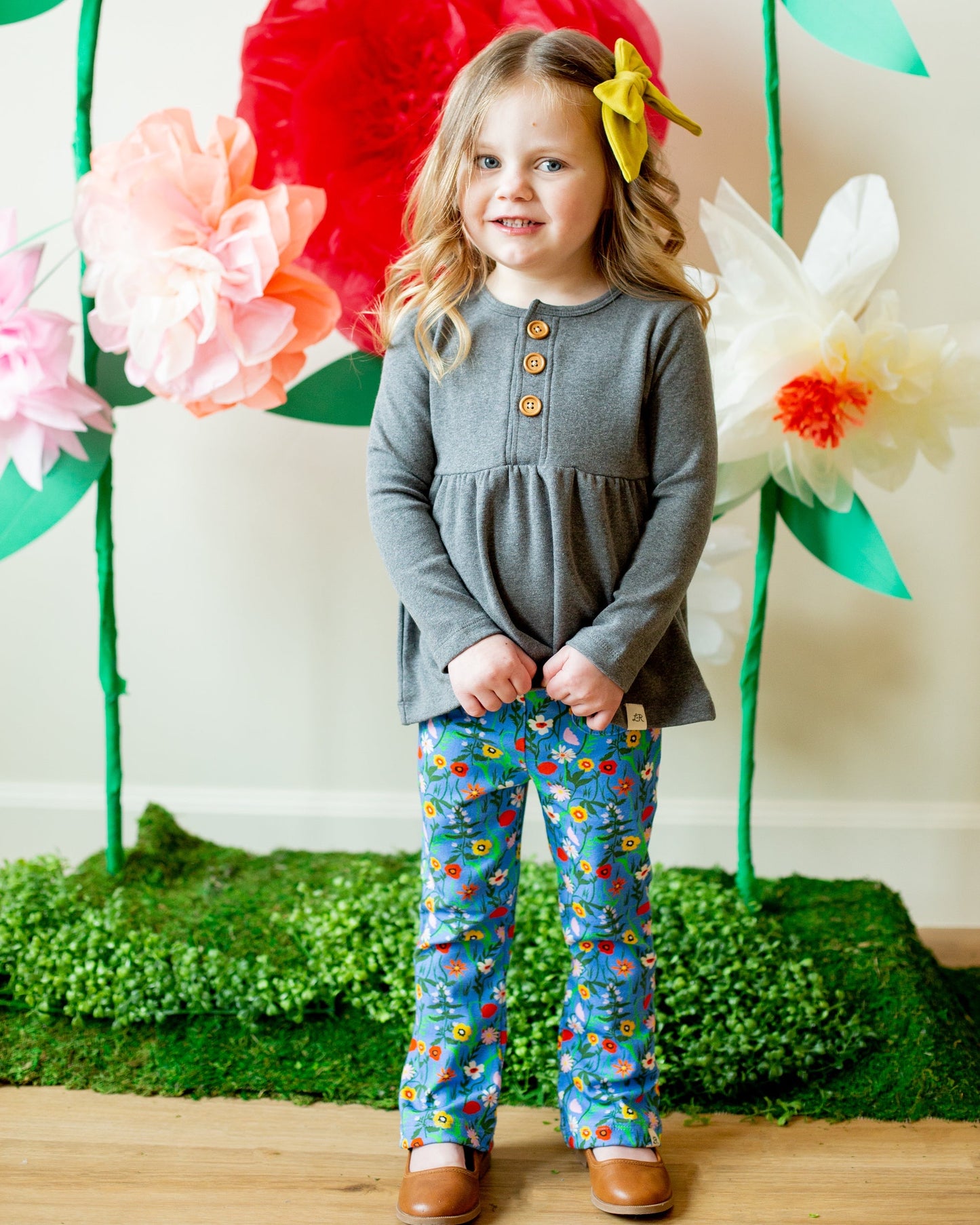 Wonder Floral Flare Pants